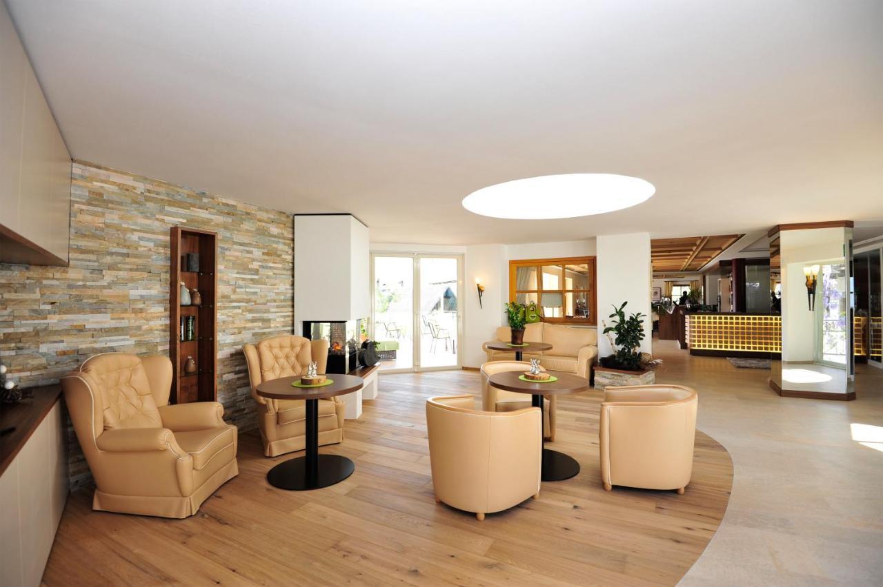Landsitz Stroblhof Otel Tirolo Dış mekan fotoğraf