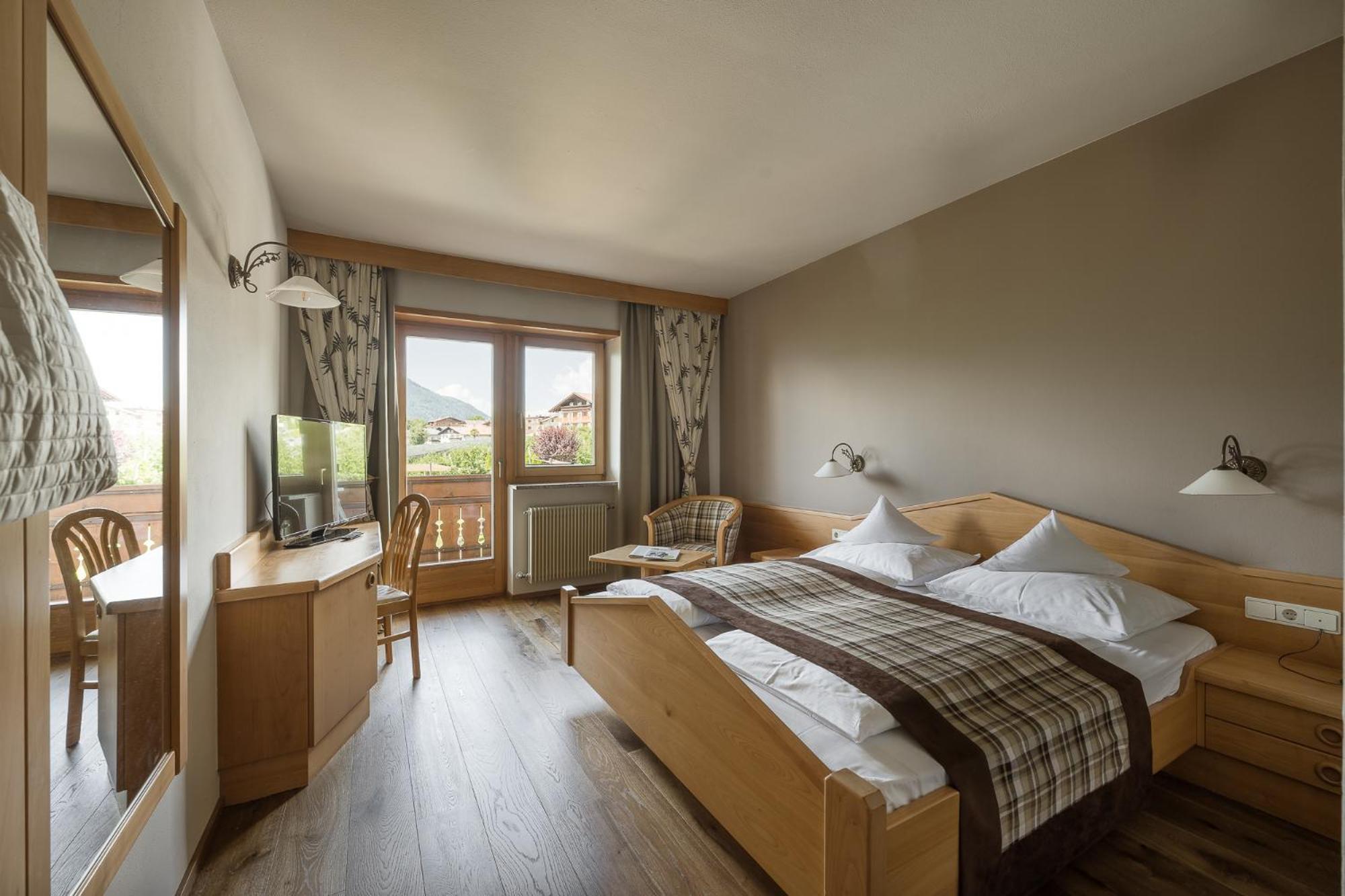 Landsitz Stroblhof Otel Tirolo Dış mekan fotoğraf