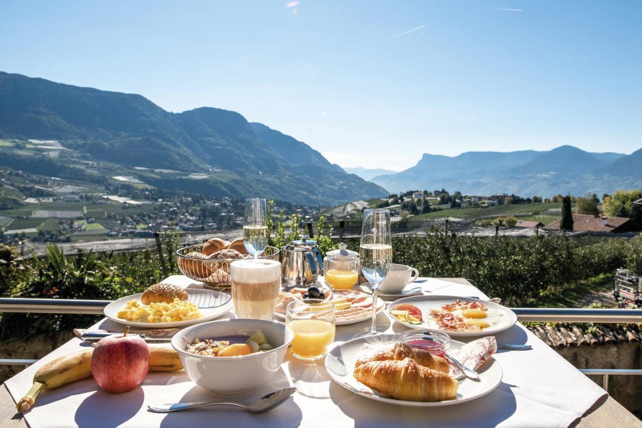 Landsitz Stroblhof Otel Tirolo Dış mekan fotoğraf